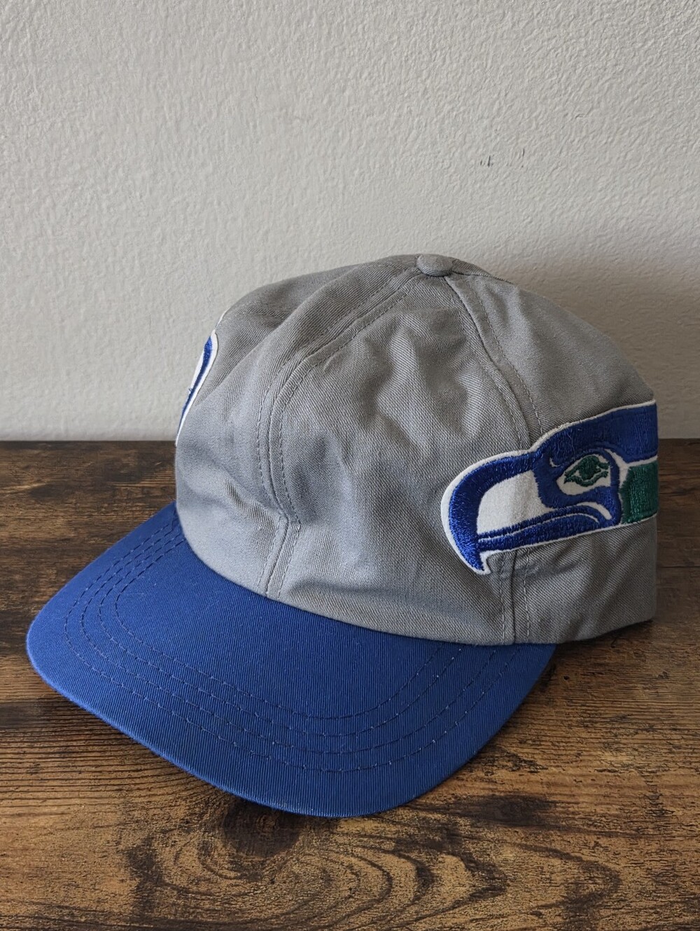 Vintage 1980's Annco Seattle Seahawks NFL Cap Hat Snapback Size Medium